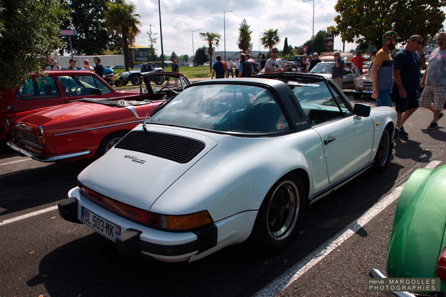Porsche 911 Targa-02.jpg